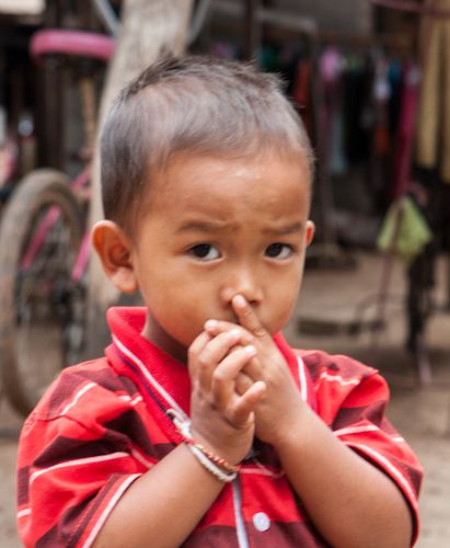 Chlapček z vidieka (oblasť Luang Prabang, Laos)